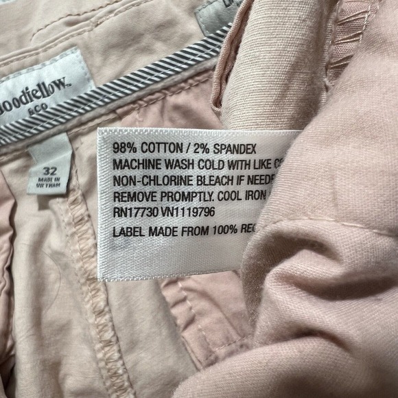 Goodfellow & Co Men's 32 Linden Shorts 8" Inseam Light Pink Flat Front Chino - Picture 6 of 13